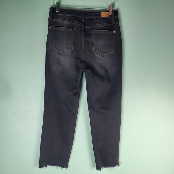 Judy Blue Womens Black High Rise Destroyed Hem Cropped Straight Jeans Size 29 - Picture 2 of 7